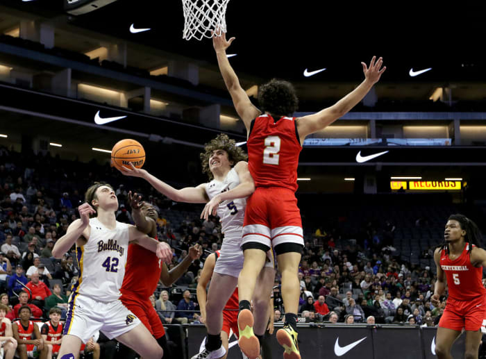 Centennial vs Oakland Tech CIF State D2 Final March 9, 2024 Photo-Dennis Lee59